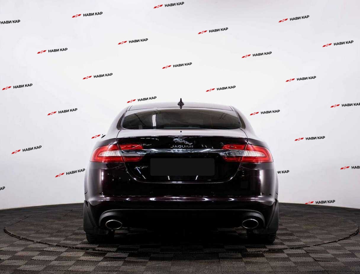 Jaguar XF с пробегом — 2013 год. Фото: #4