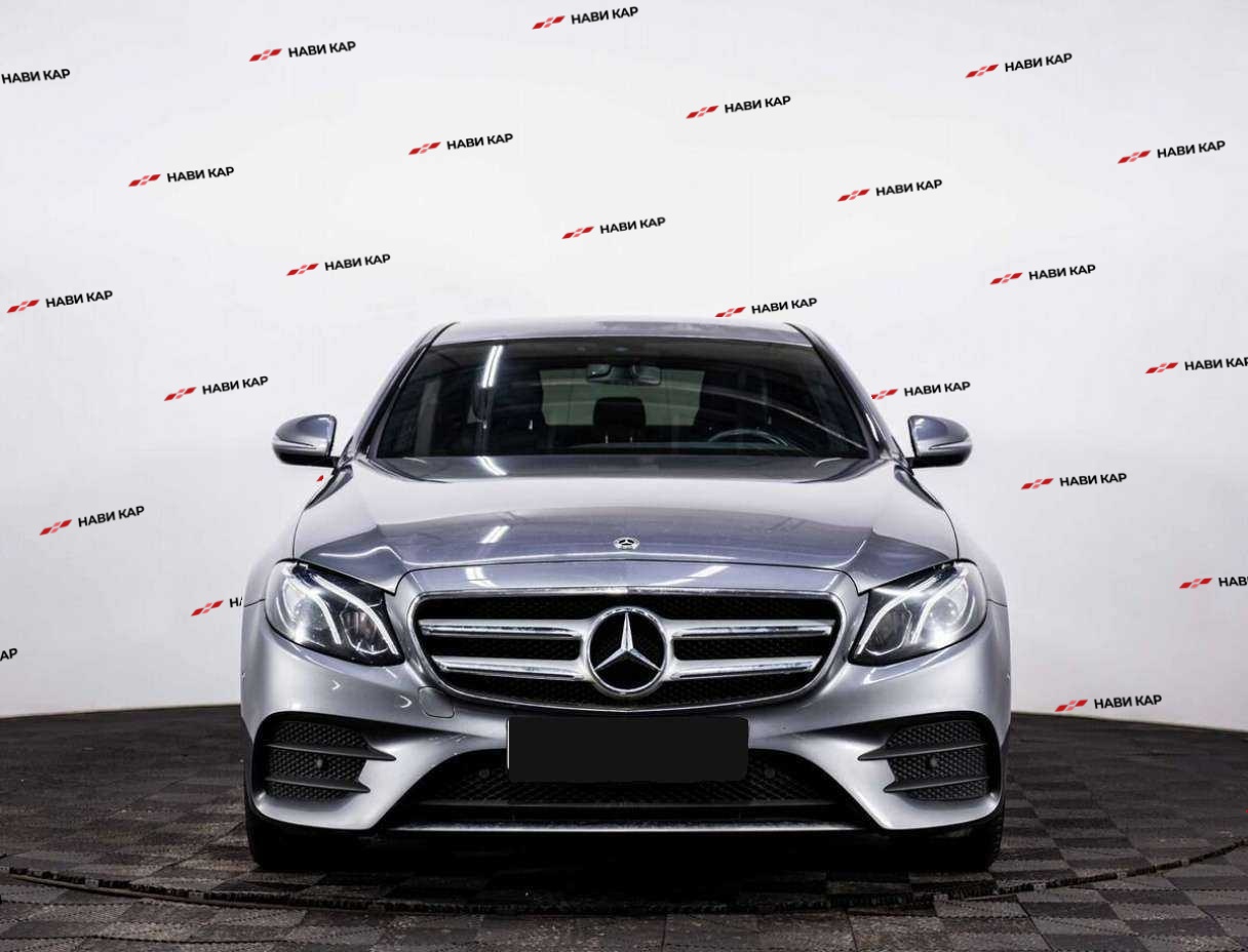 Mercedes-Benz E-Класс с пробегом — 2018 год. Фото: #1