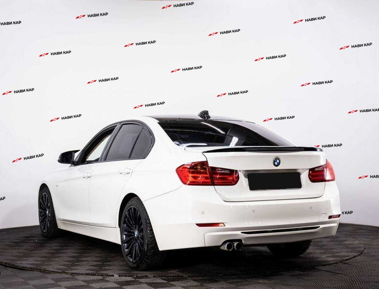 BMW 3 серии с пробегом — 2012 год. Фото: #3