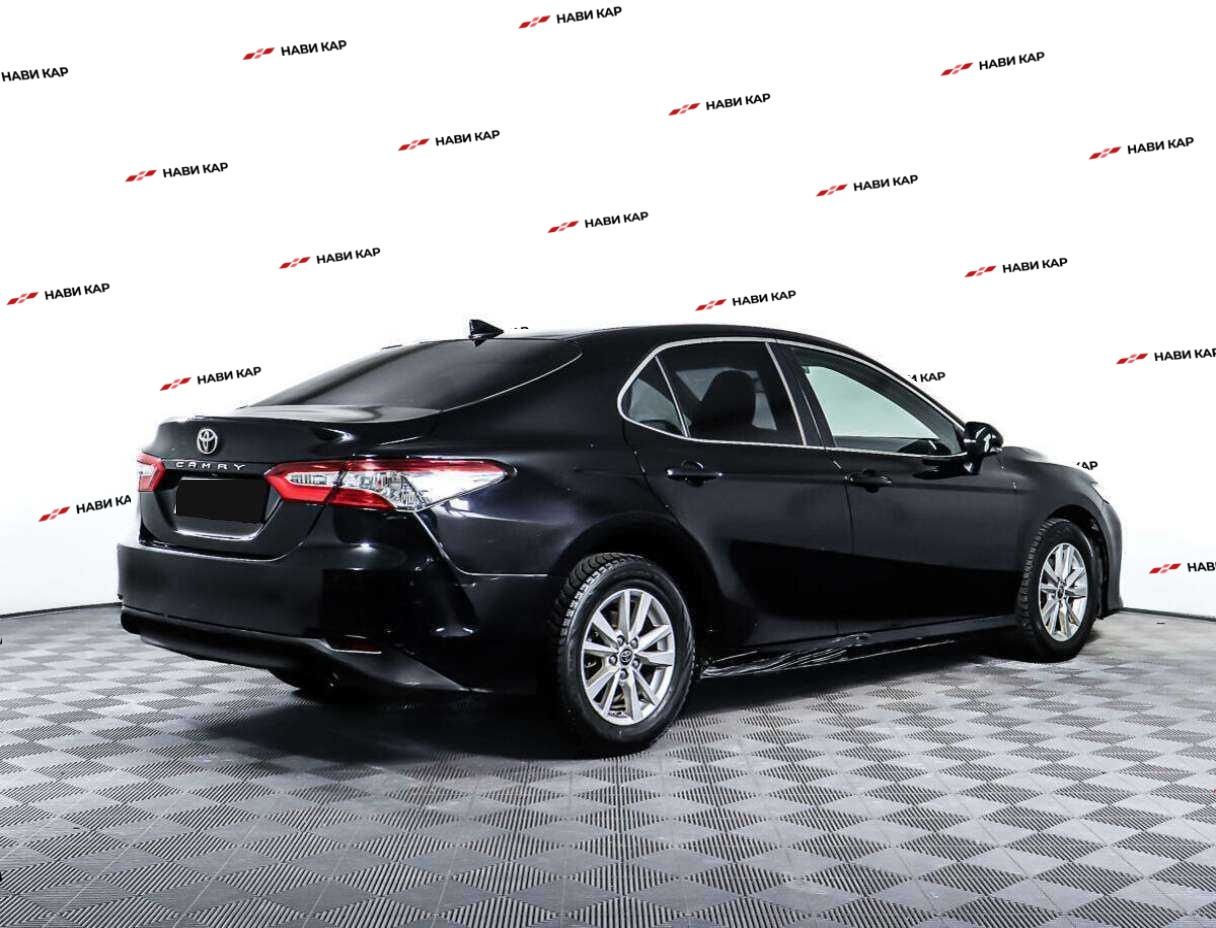 Toyota Camry с пробегом — 2020 год. Фото: #4