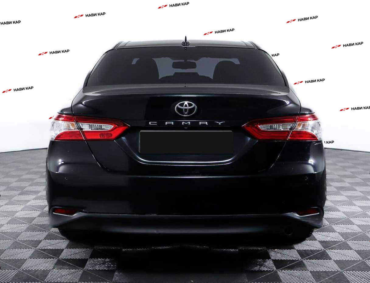 Toyota Camry с пробегом — 2020 год. Фото: #5