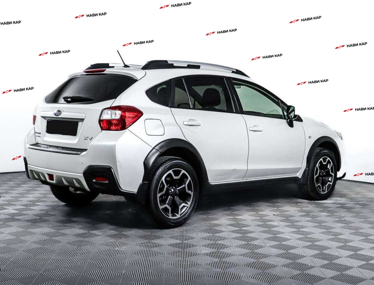Subaru XV с пробегом — 2012 год. Фото: #4