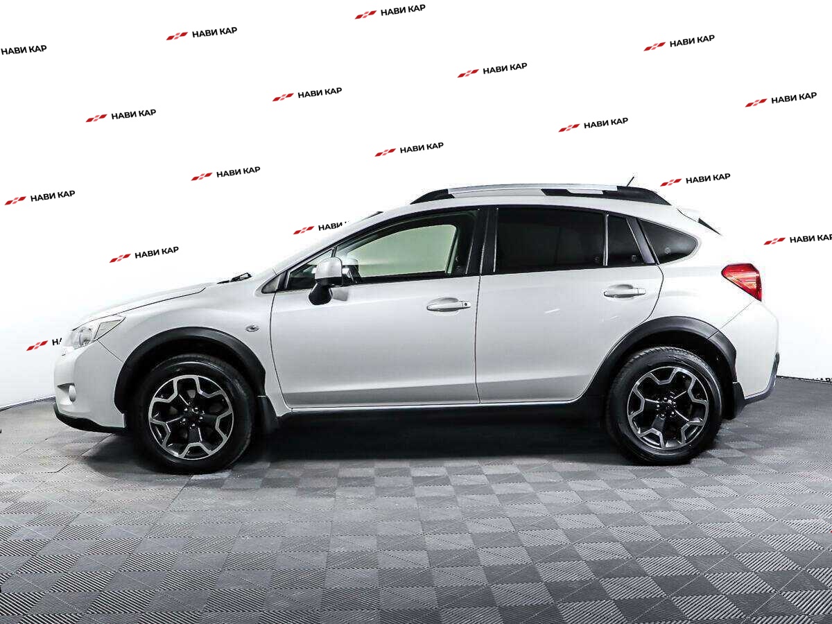 Subaru XV с пробегом — 2012 год. Фото: #7