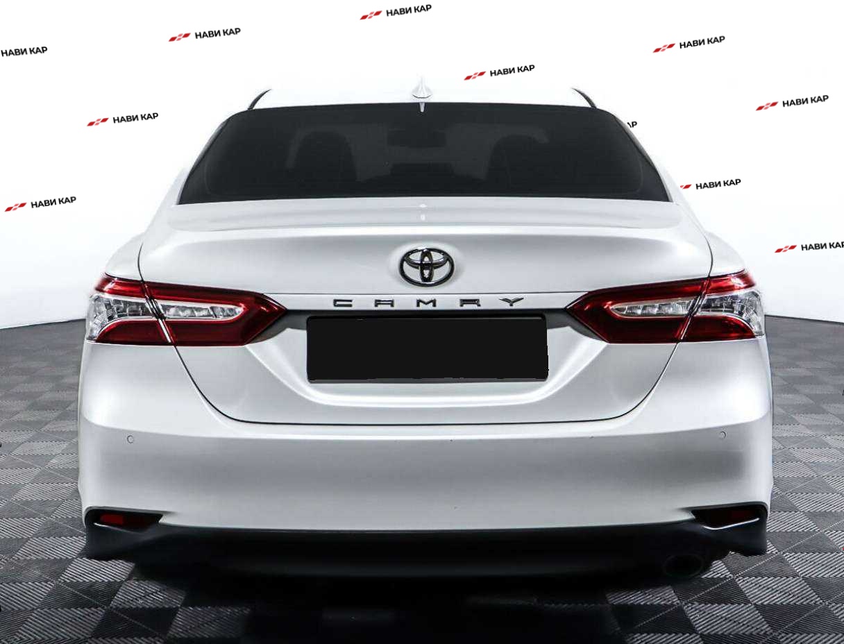 Toyota Camry с пробегом — 2019 год. Фото: #5