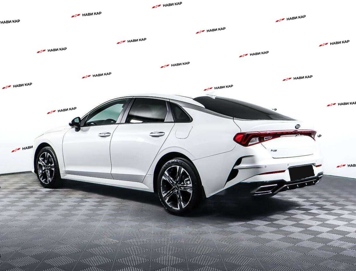 Kia K5 с пробегом — 2020 год. Фото: #6