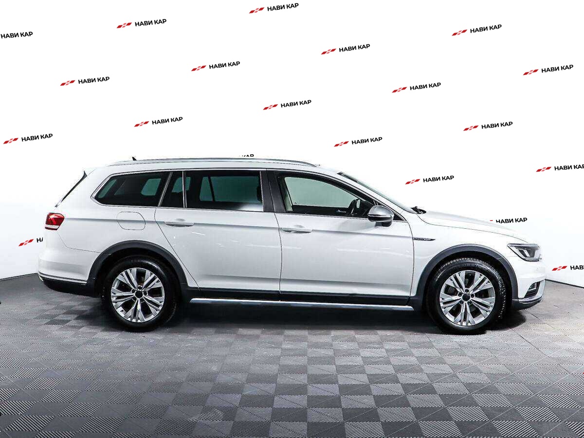 Volkswagen Passat с пробегом — 2018 год. Фото: #3