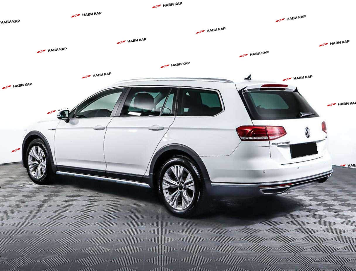Volkswagen Passat с пробегом — 2018 год. Фото: #6