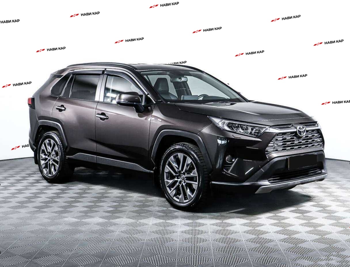 Toyota RAV4 с пробегом — 2019 год. Фото: #2