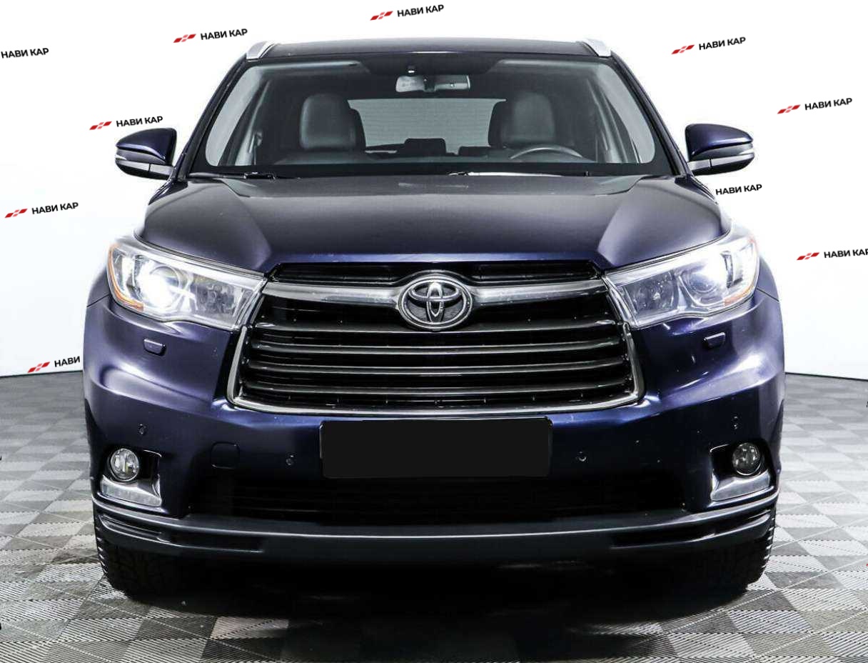 Toyota Highlander с пробегом — 2015 год. Фото: #1
