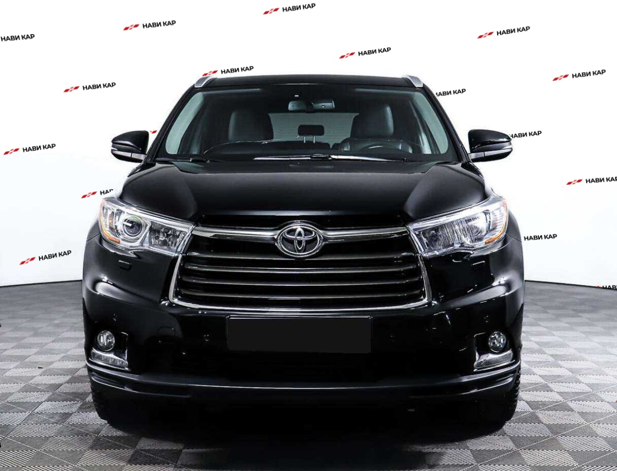 Toyota Highlander с пробегом — 2014 год. Фото: #1