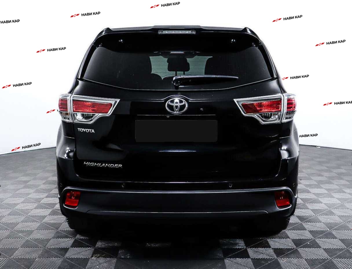 Toyota Highlander с пробегом — 2014 год. Фото: #4