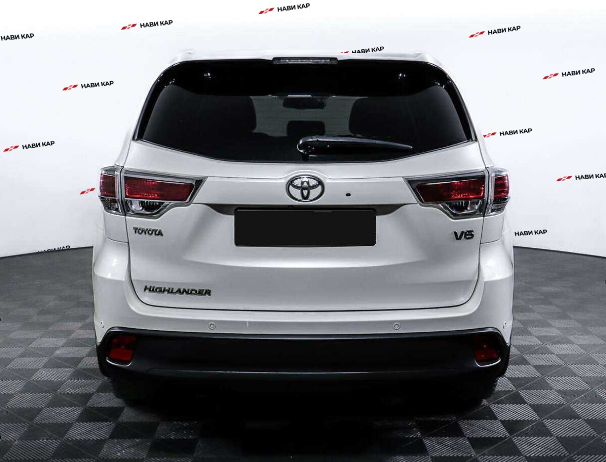 Toyota Highlander с пробегом — 2014 год. Фото: #5