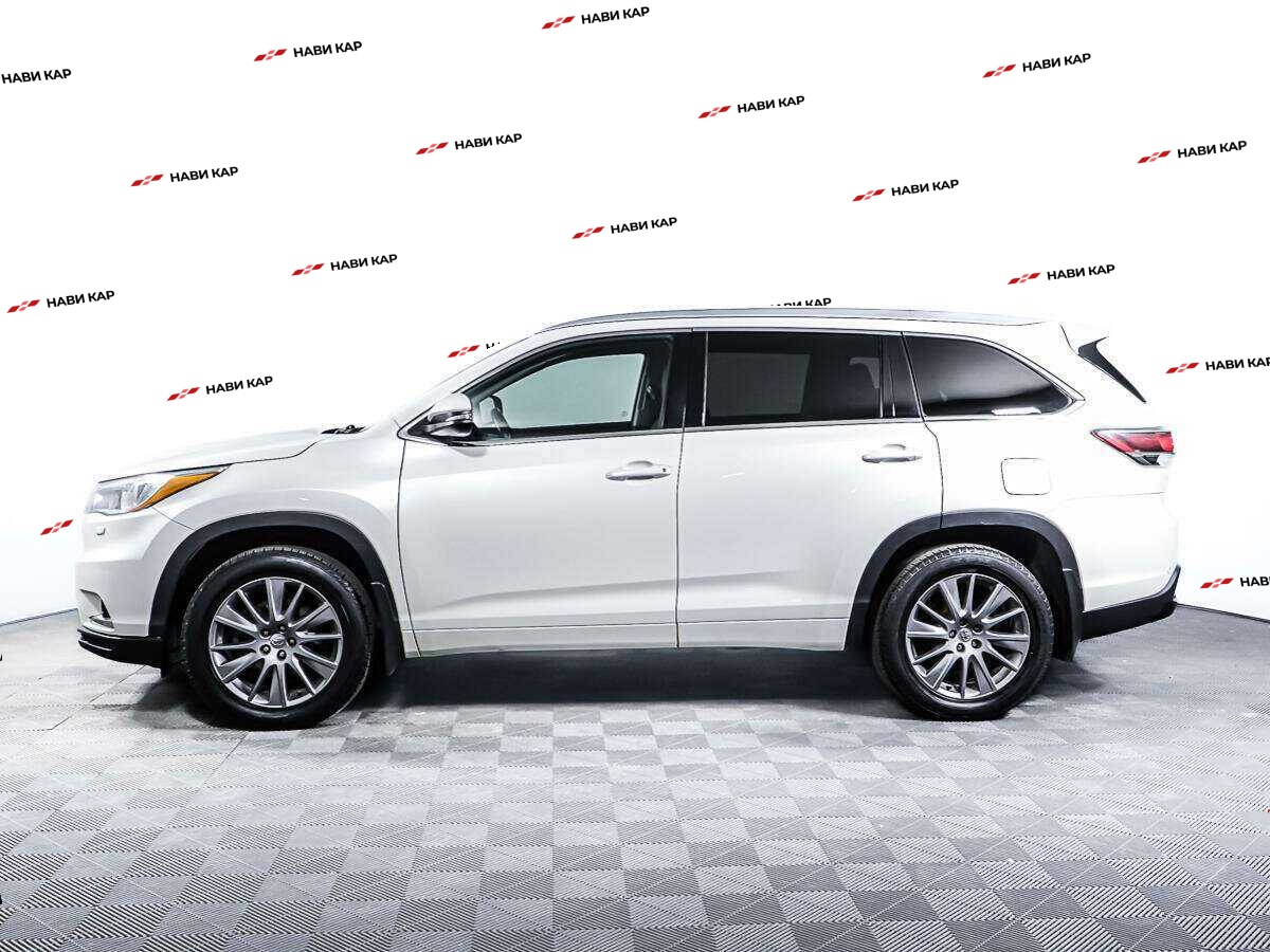 Toyota Highlander с пробегом — 2014 год. Фото: #7