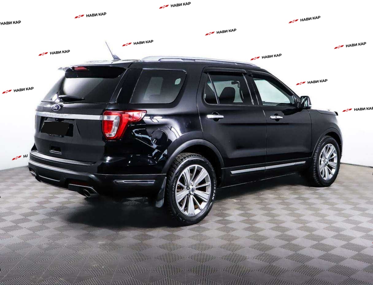 Ford Explorer с пробегом — 2018 год. Фото: #4