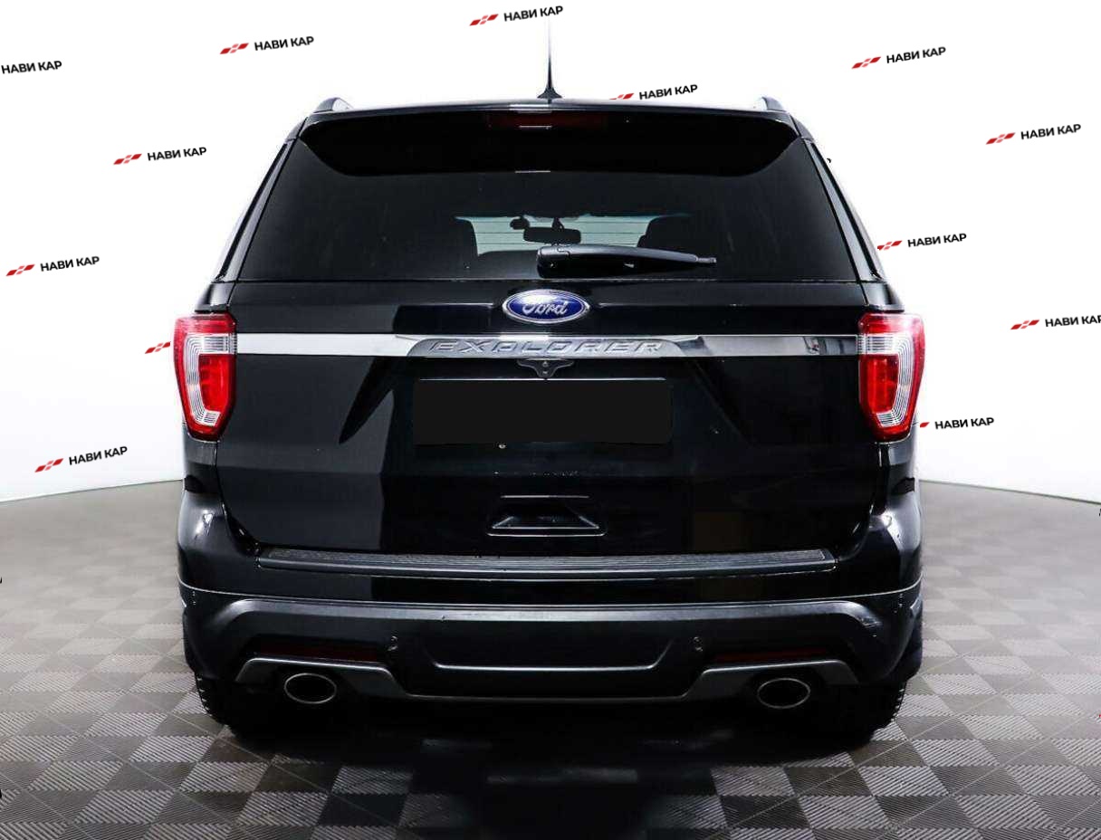 Ford Explorer с пробегом — 2018 год. Фото: #5