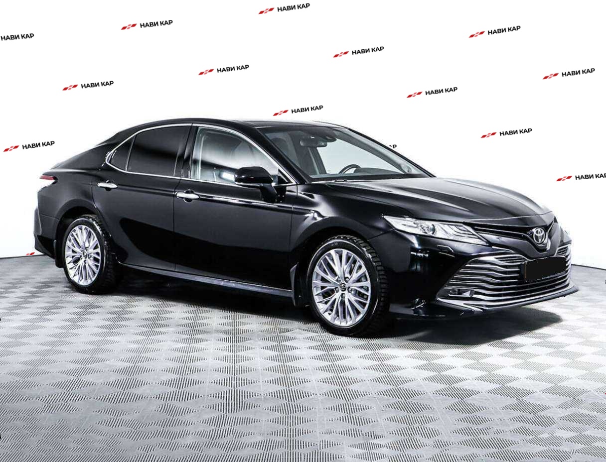 Toyota Camry с пробегом — 2019 год. Фото: #2