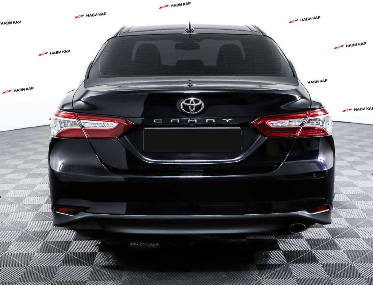 Toyota Camry с пробегом — 2019 год. Фото: #5