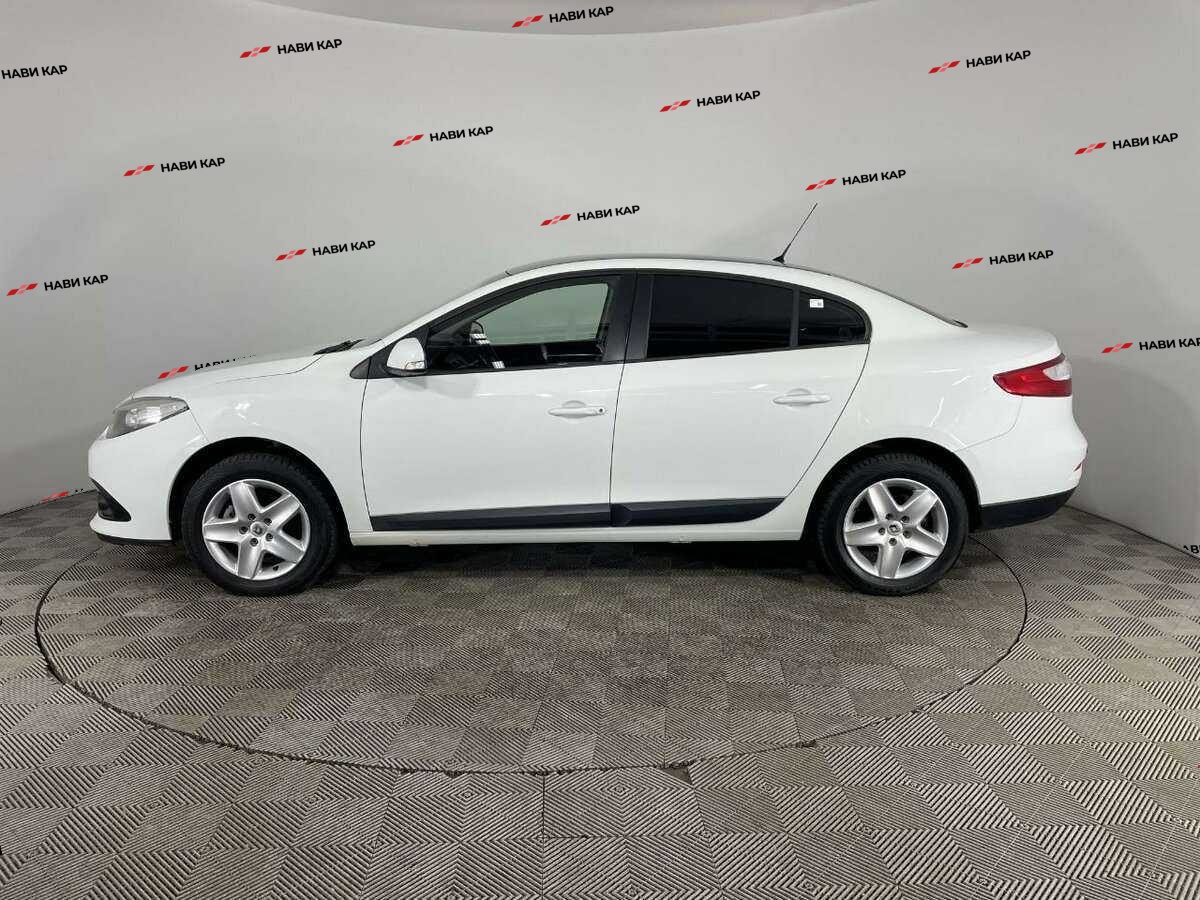 Renault Fluence с пробегом — 2015 год. Фото: #4