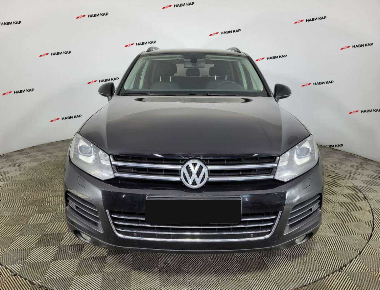 Volkswagen Touareg с пробегом — 2012 год. Фото: #1