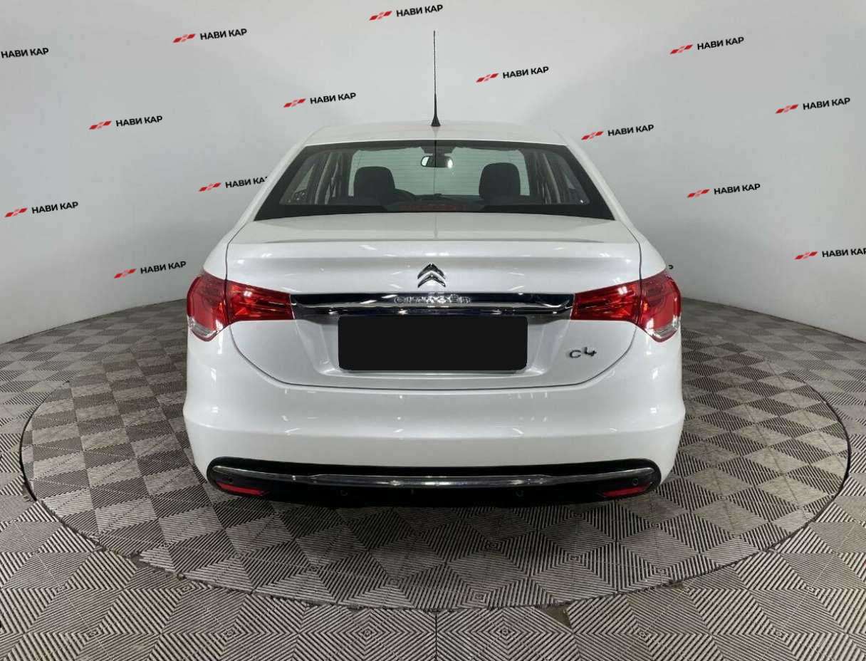 Citroen C4 с пробегом — 2021 год. Фото: #2