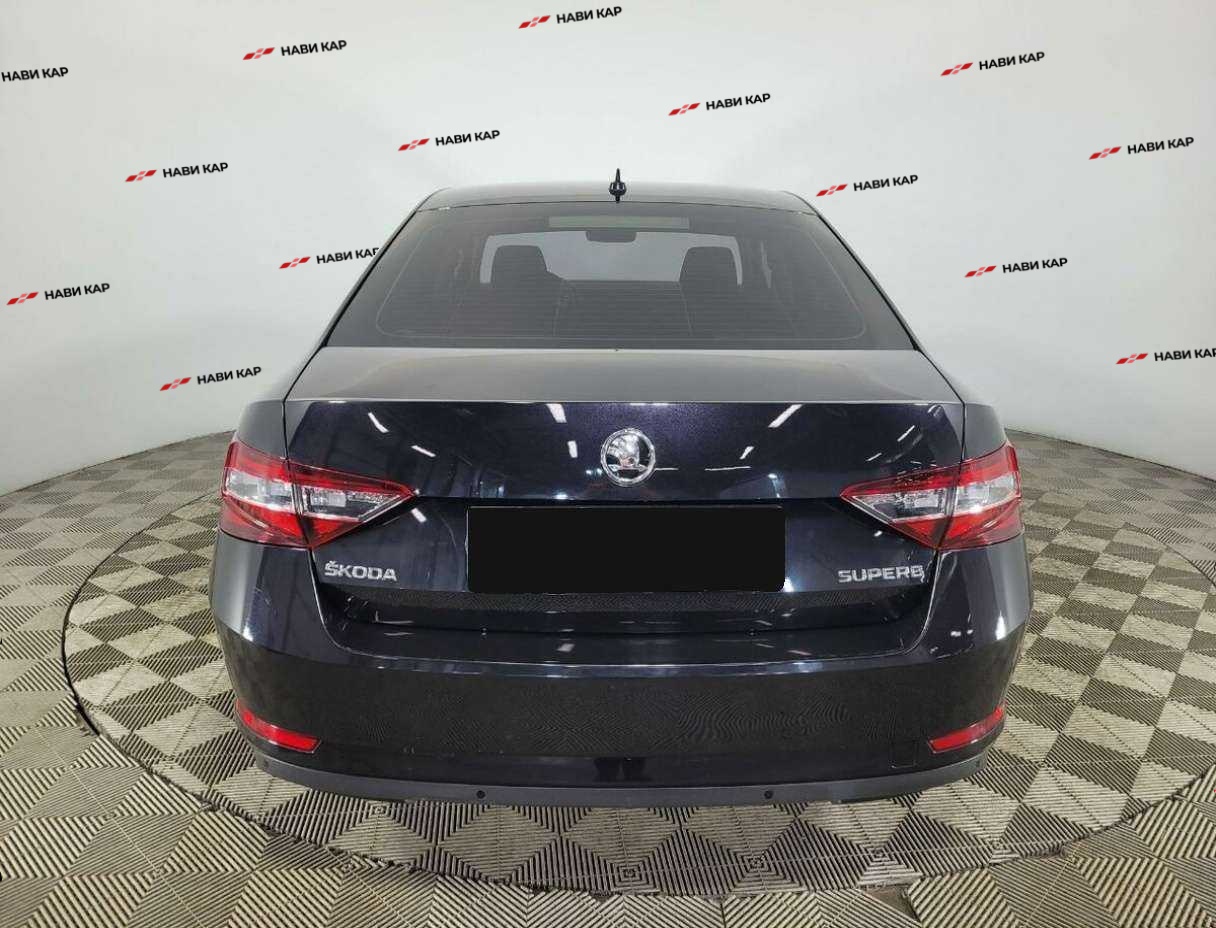 Skoda Superb с пробегом — 2016 год. Фото: #2