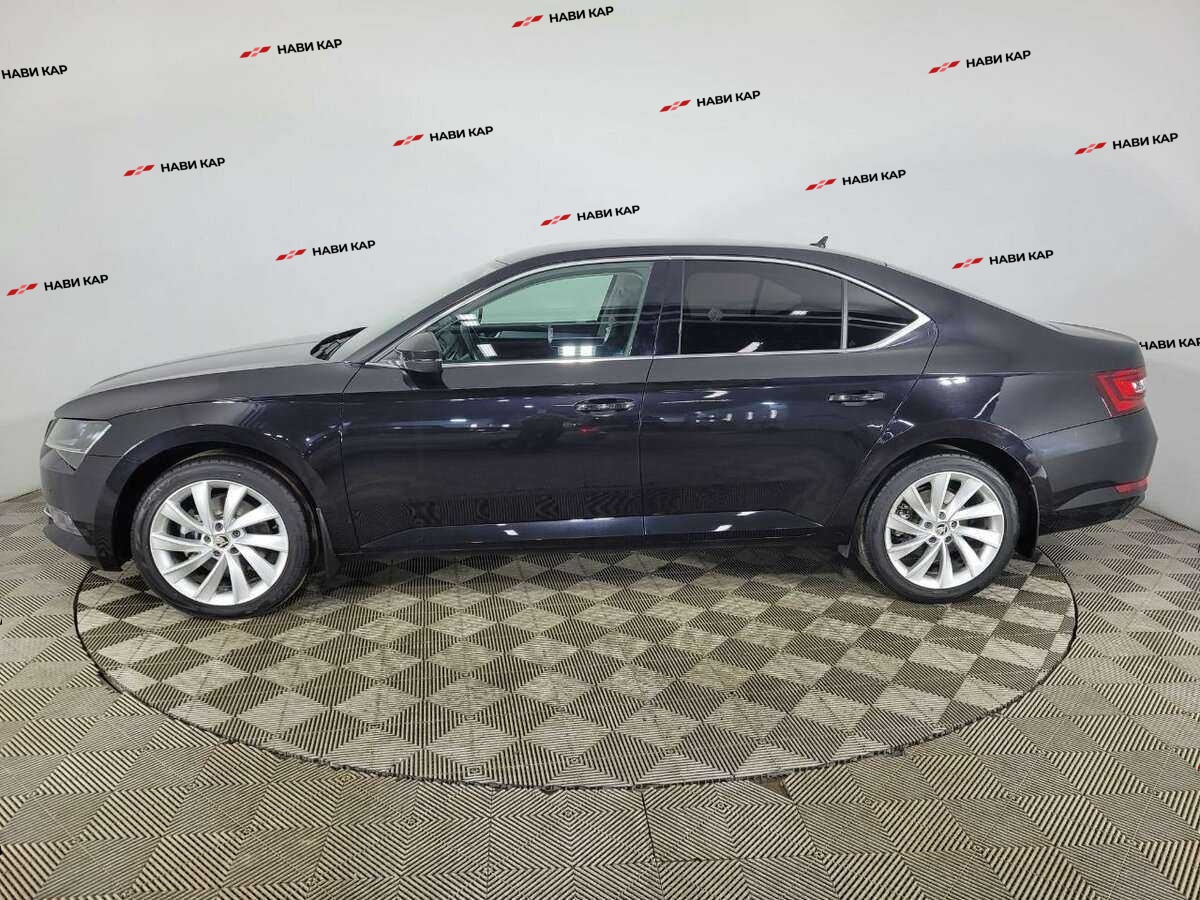 Skoda Superb с пробегом — 2016 год. Фото: #4