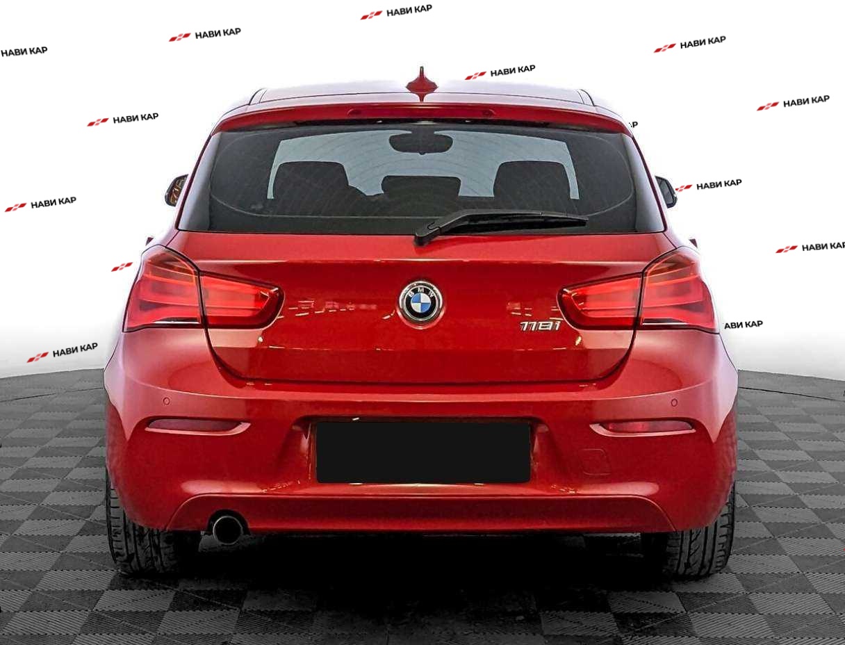 BMW 1 серии с пробегом — 2017 год. Фото: #5