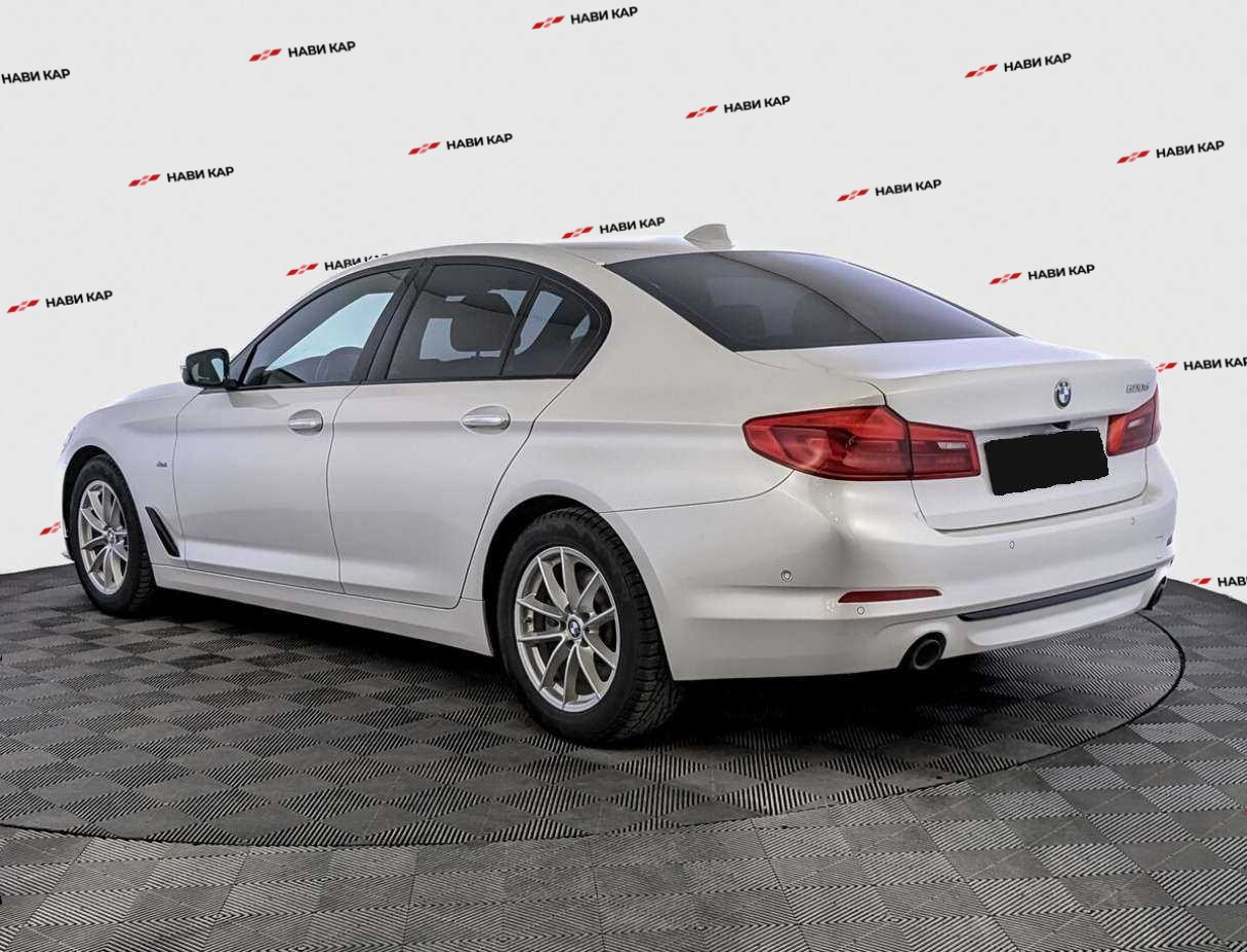 BMW 5 серии с пробегом — 2017 год. Фото: #6