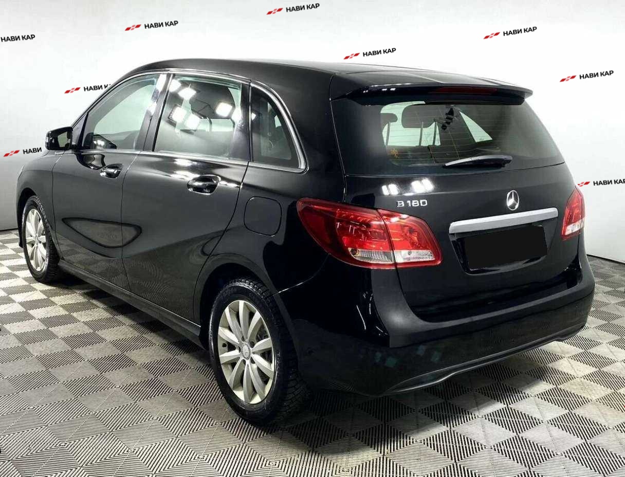 Mercedes-Benz B-Класс с пробегом — 2015 год. Фото: #6