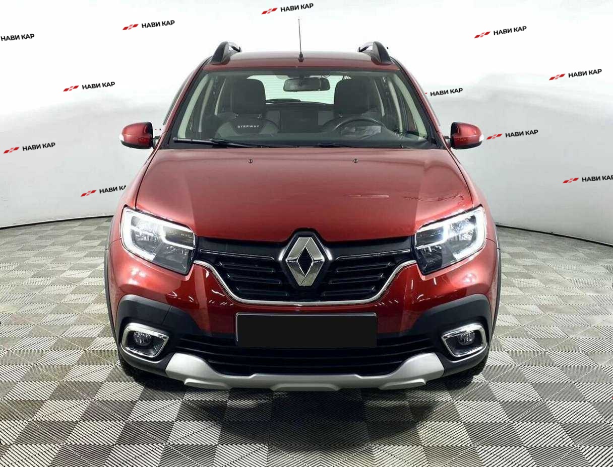 Renault Sandero с пробегом — 2020 год. Фото: #1