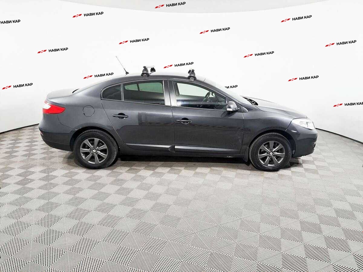 Renault Fluence с пробегом — 2012 год. Фото: #3