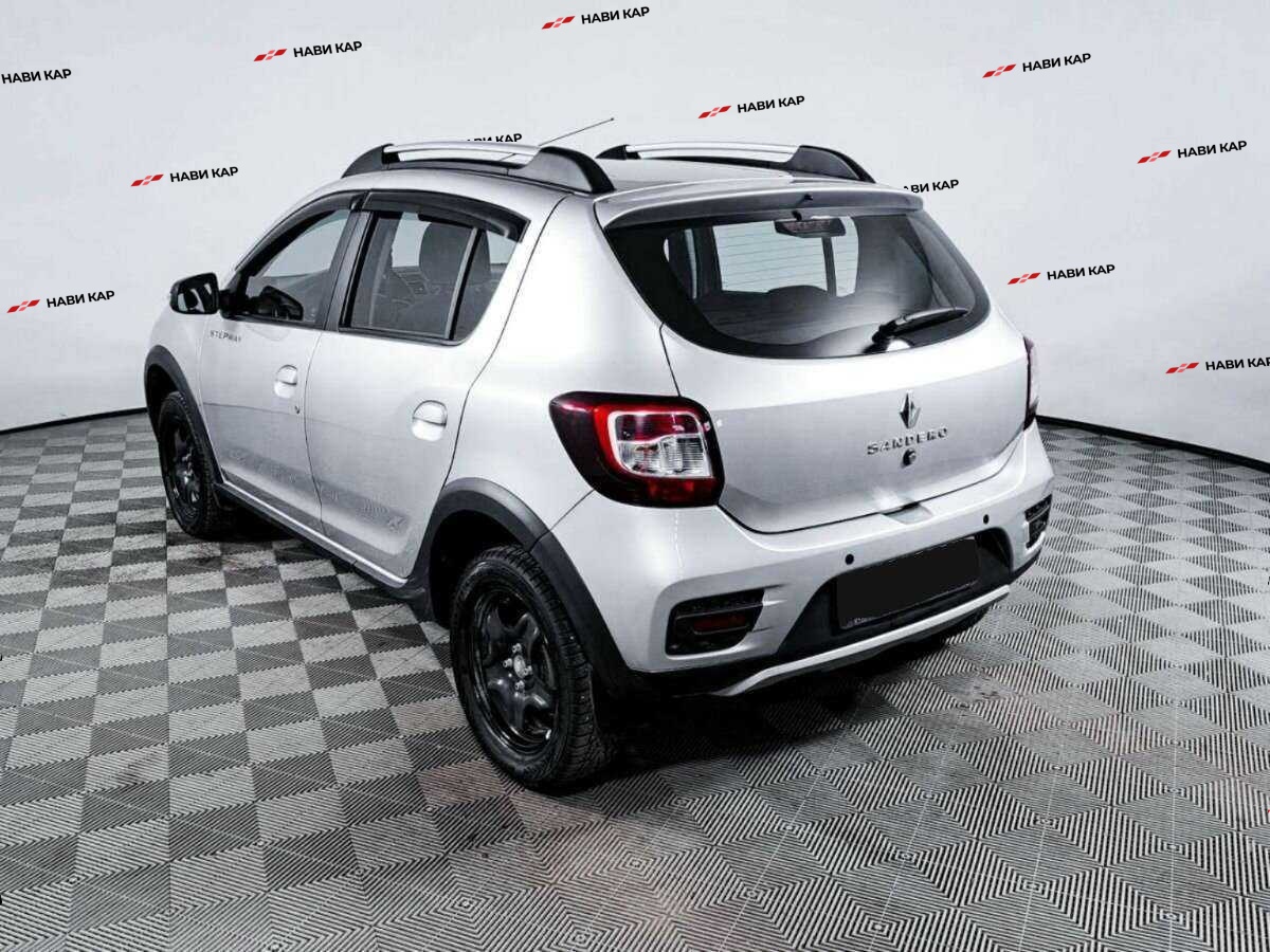 Renault Sandero с пробегом — 2022 год. Фото: #6