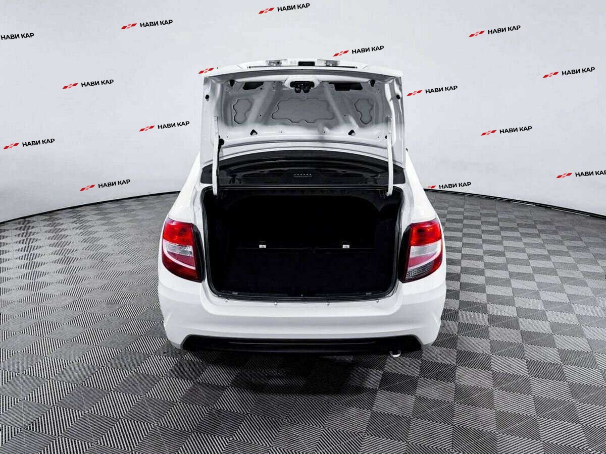 Lada (ВАЗ) Granta с пробегом — 2020 год. Фото: #9