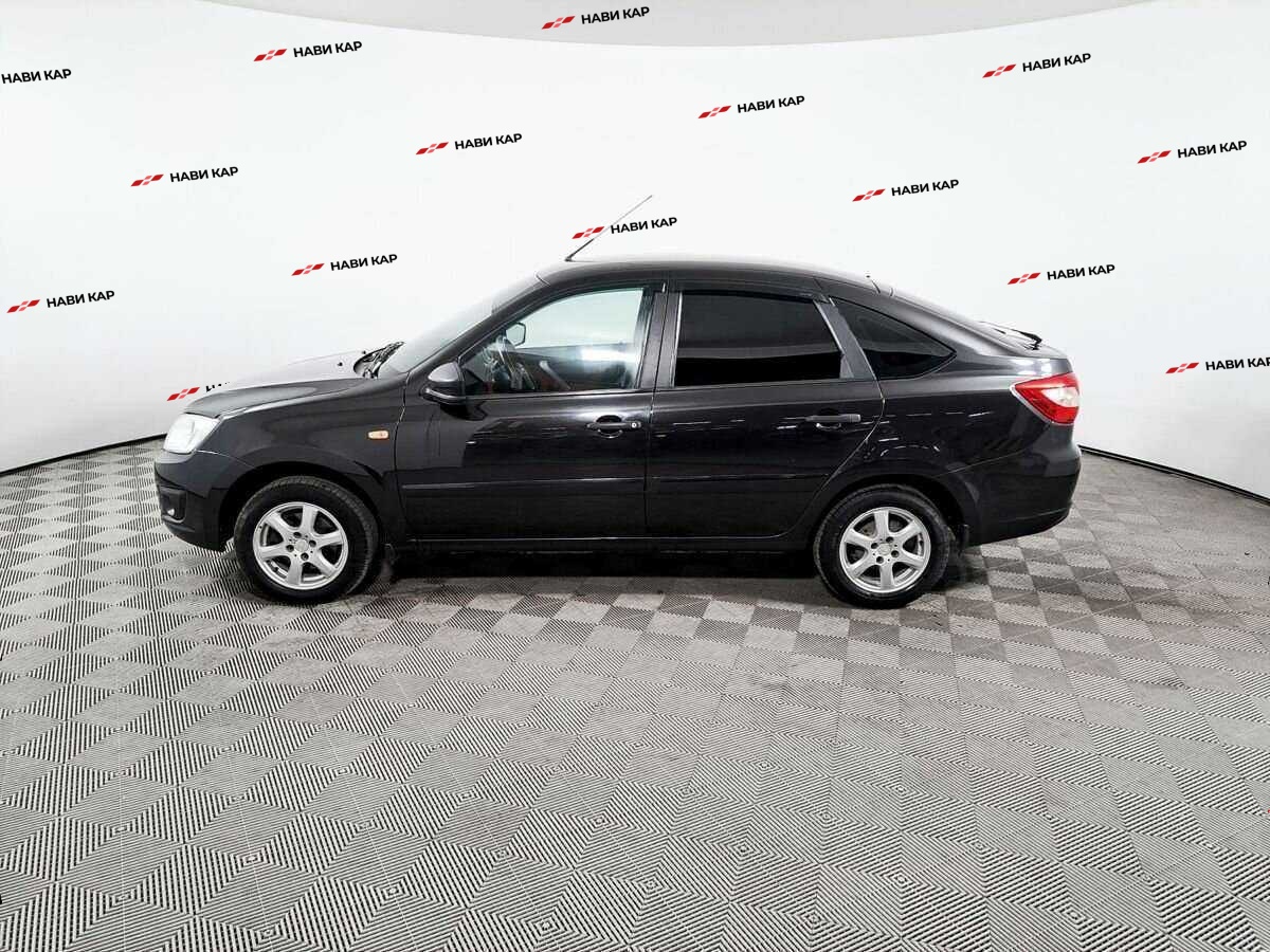 Lada (ВАЗ) Granta с пробегом — 2016 год. Фото: #7