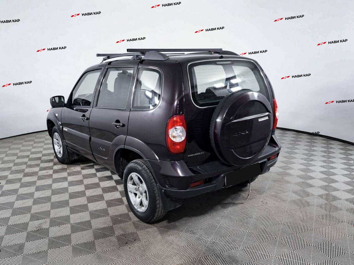 Chevrolet Niva с пробегом — 2016 год. Фото: #6