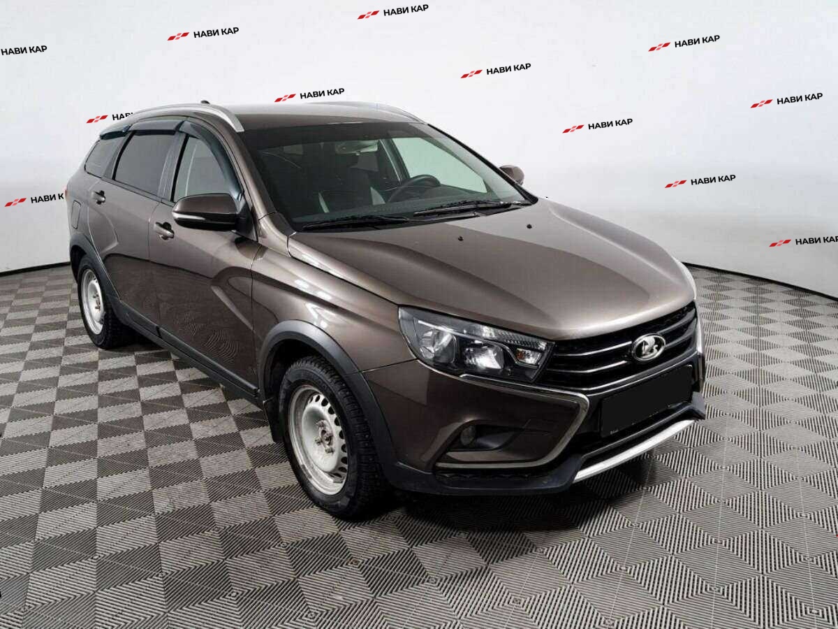 Lada (ВАЗ) Vesta с пробегом — 2017 год. Фото: #2