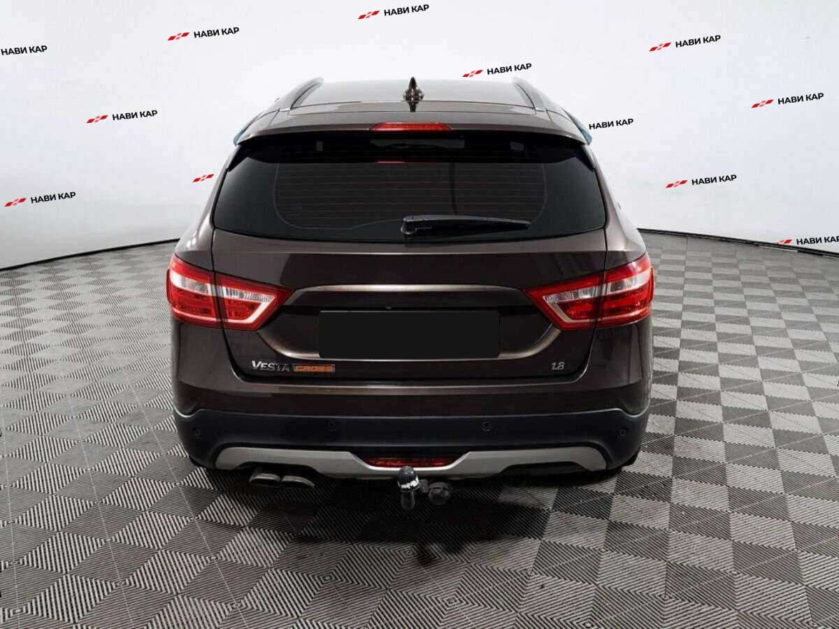 Lada (ВАЗ) Vesta с пробегом — 2017 год. Фото: #5