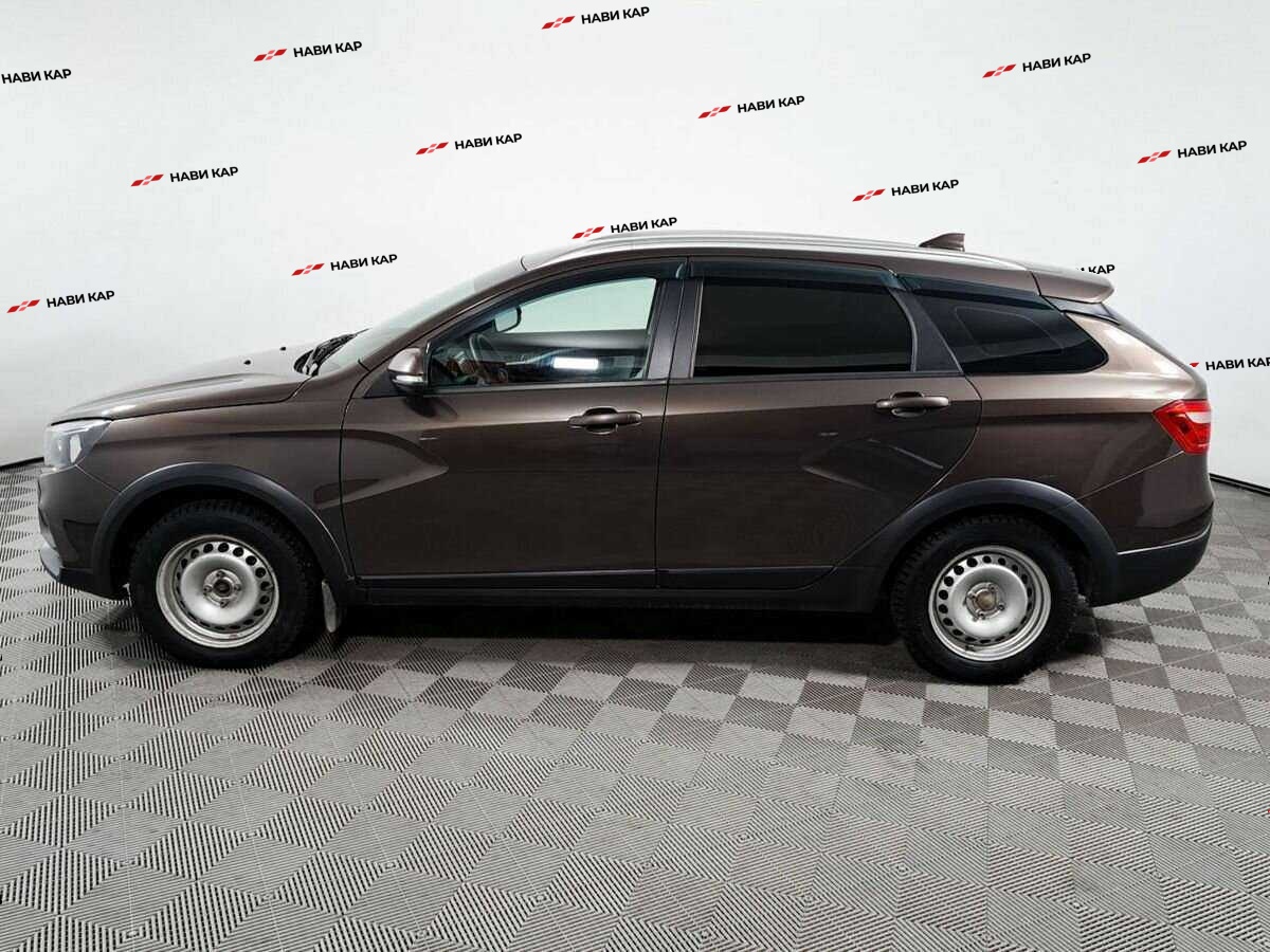 Lada (ВАЗ) Vesta с пробегом — 2017 год. Фото: #7