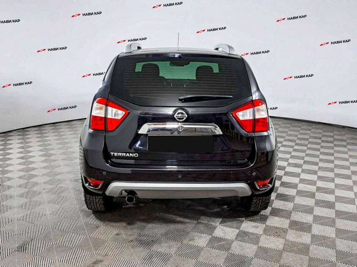 Nissan Terrano с пробегом — 2014 год. Фото: #5