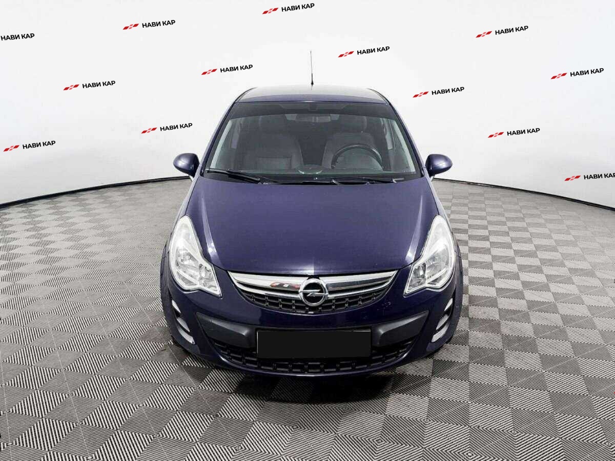 Opel Corsa с пробегом — 2012 год. Фото: #1