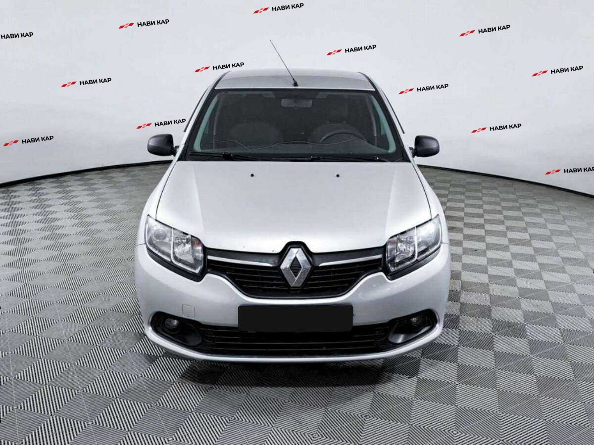 Renault Logan с пробегом — 2014 год. Фото: #1