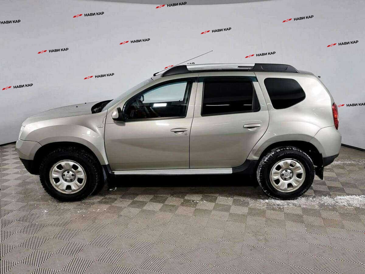 Renault Duster с пробегом — 2012 год. Фото: #7