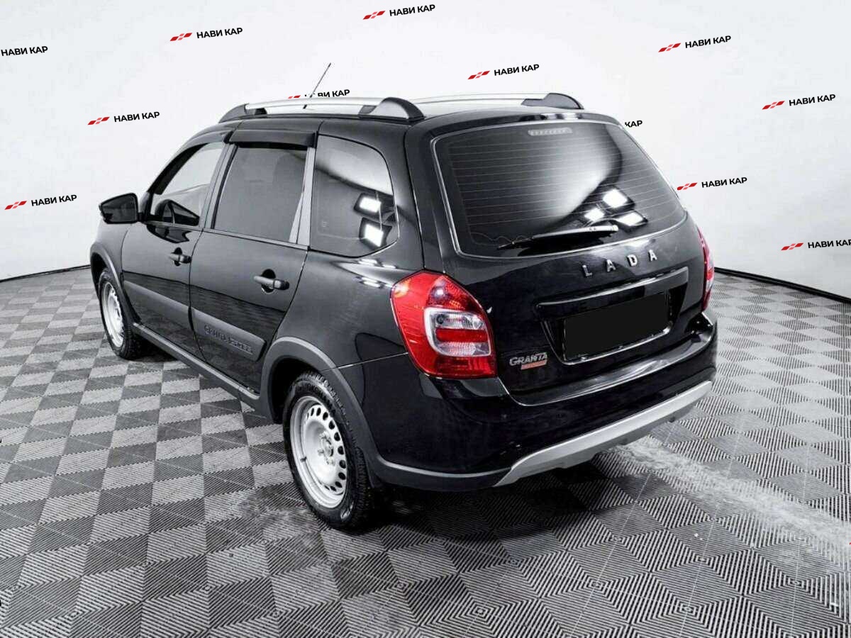 Lada (ВАЗ) Granta с пробегом — 2023 год. Фото: #5