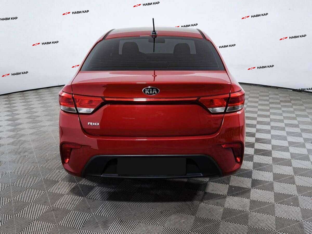 Kia Rio с пробегом — 2020 год. Фото: #5