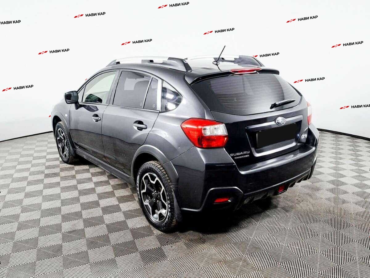 Subaru XV с пробегом — 2014 год. Фото: #5