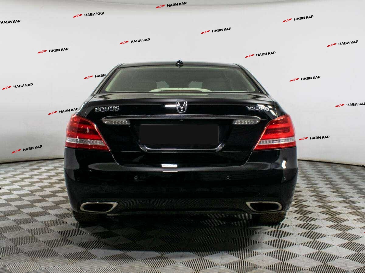 Hyundai Equus с пробегом — 2013 год. Фото: #5