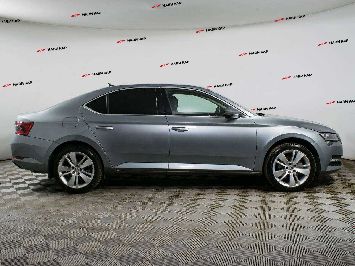 Skoda Superb с пробегом — 2019 год. Фото: #3