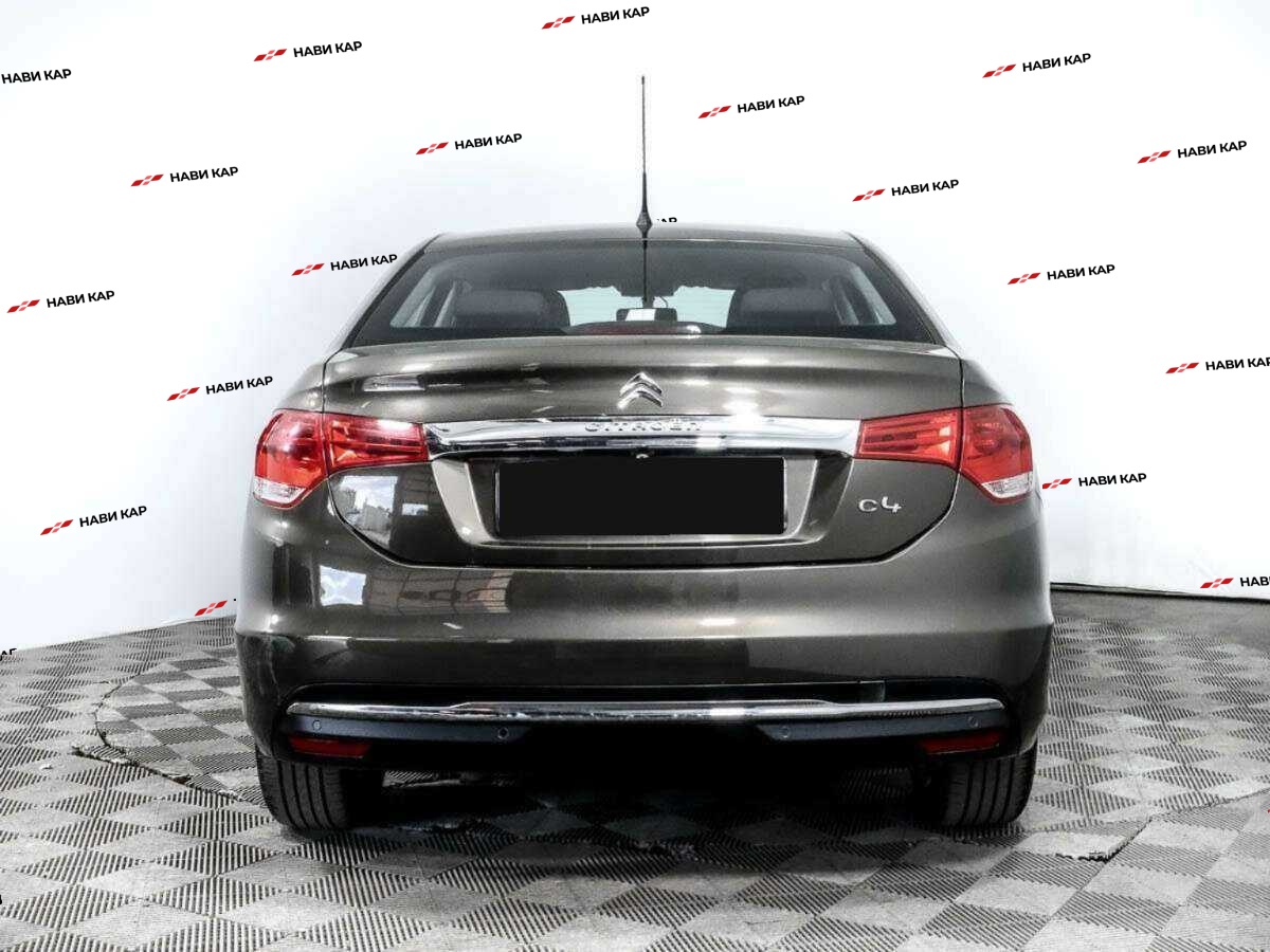 Citroen C4 с пробегом — 2015 год. Фото: #4