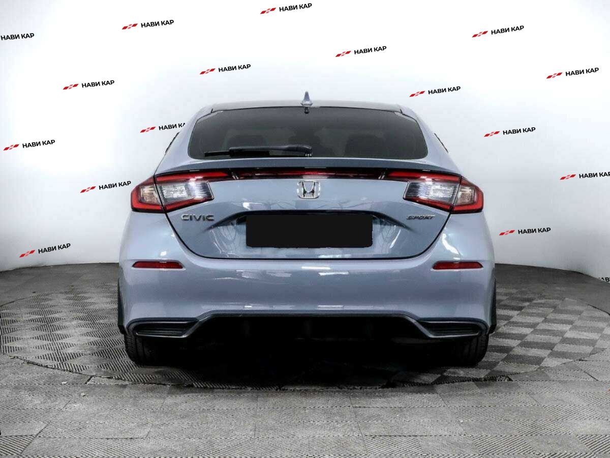 Honda Civic с пробегом — 2022 год. Фото: #4