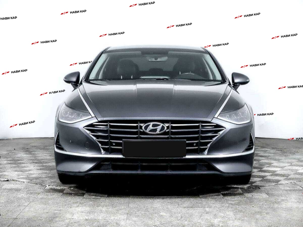Hyundai Sonata с пробегом — 2020 год. Фото: #1